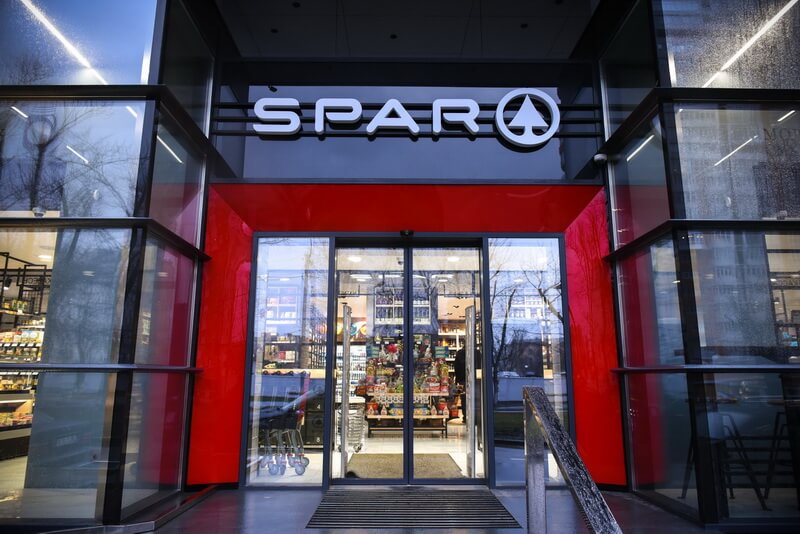 SPAR - дизайн магазина продуктов, дизайн супермаркета